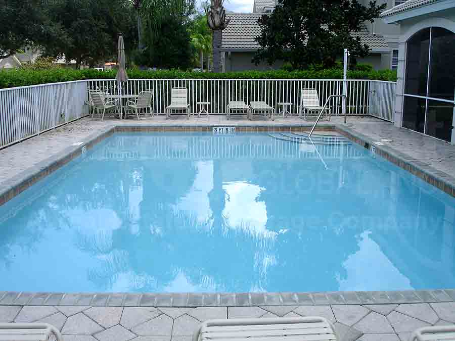 Cedar Ridge Community Pool and Sun Deck Furnishings